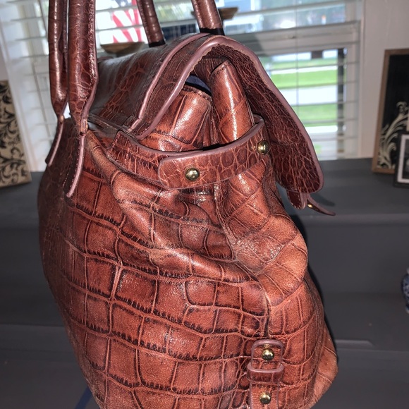 Badgley Mischka Croc Embossed Satchel - Picture 4 of 12